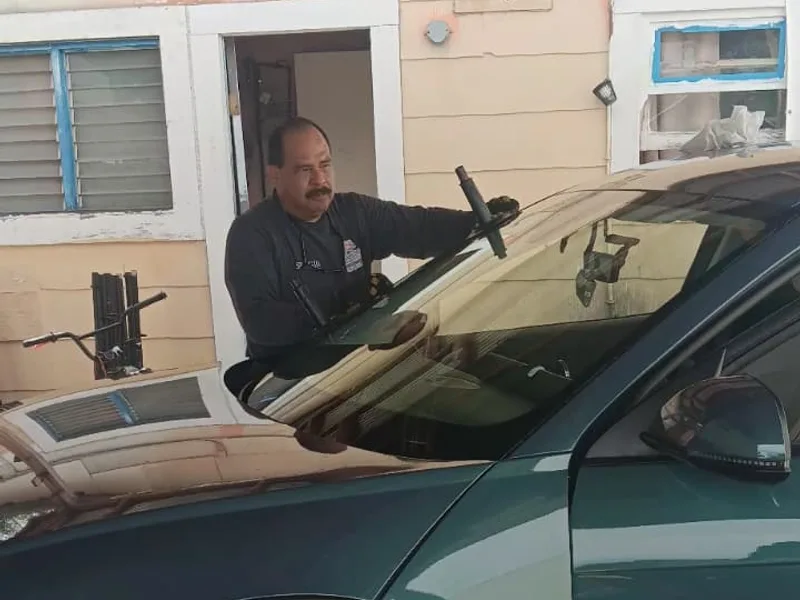 Windshield Replacement - Image 2